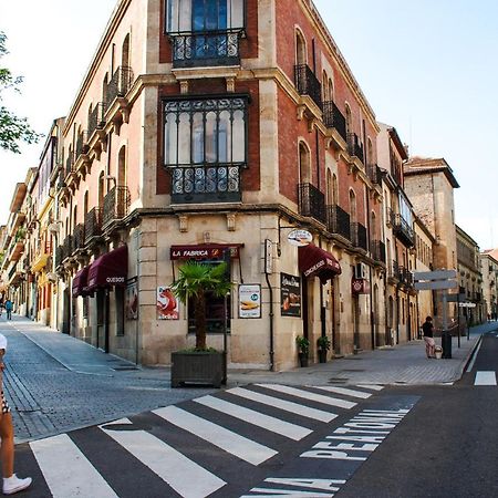 Vut San Pablo 0 Apartment Salamanca Bagian luar foto